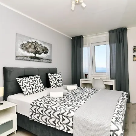 Mamma Mia Lux Lägenhet Rijeka
