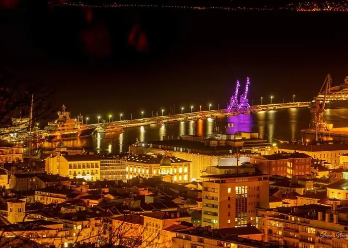 Mamma Mia Lux * Fiume